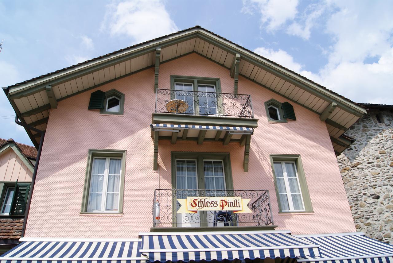 Hotel Schlosspintli Spiez Eksteriør bilde